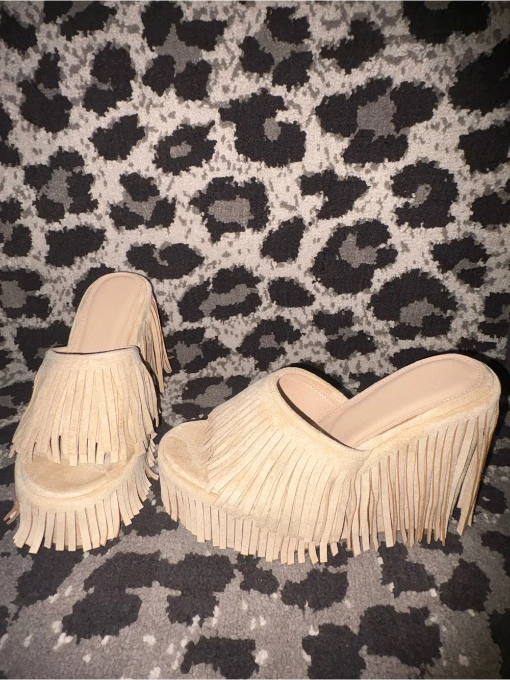 Fringe wedges.